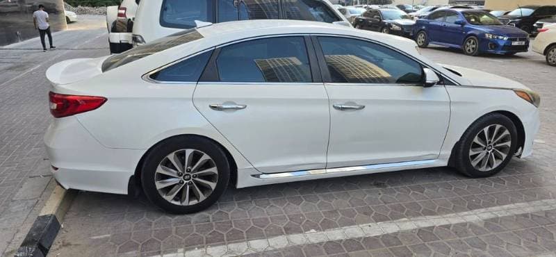 2015 Hyundai Sonata thumbnail 3