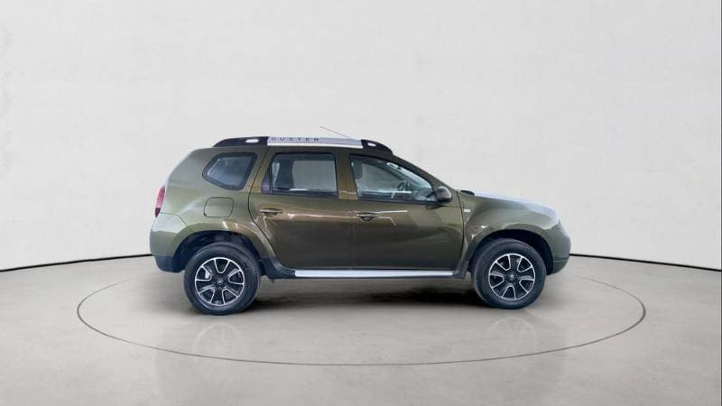 2018 Renault Duster thumbnail 3