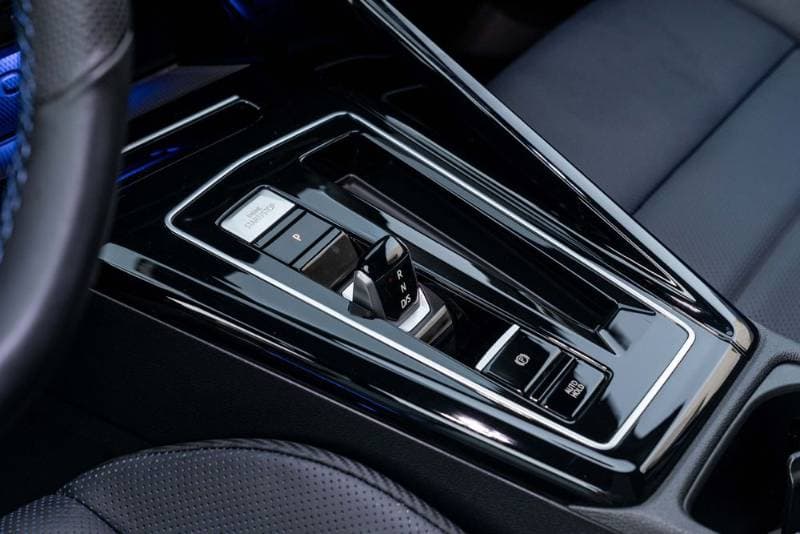 2026 Volkswagen Golf thumbnail 10