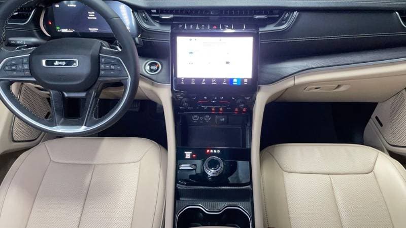 2024 Jeep Grand Cherokee L thumbnail 9