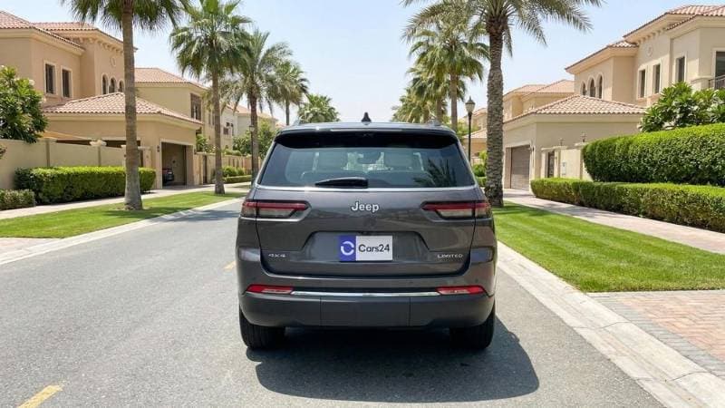 2024 Jeep Grand Cherokee L thumbnail 3