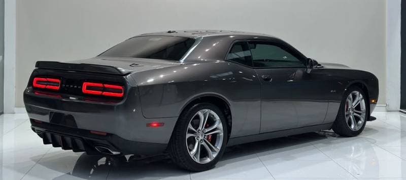 2022 Dodge Challenger thumbnail 4