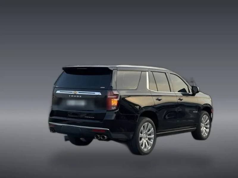 2022 Chevrolet Tahoe thumbnail 2