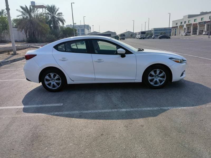 2018 Mazda 3 thumbnail 4