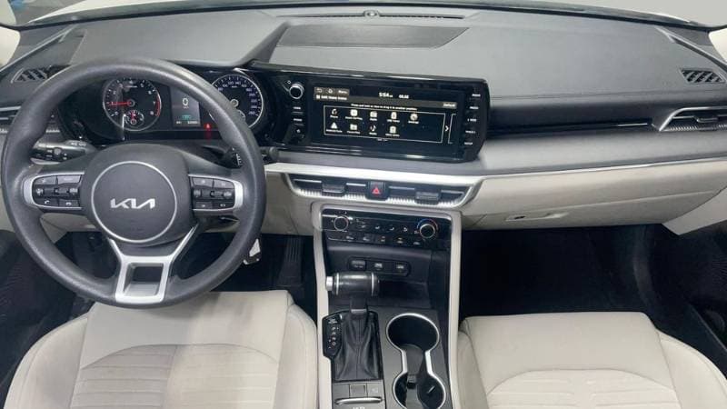 2023 Kia K5 thumbnail 6