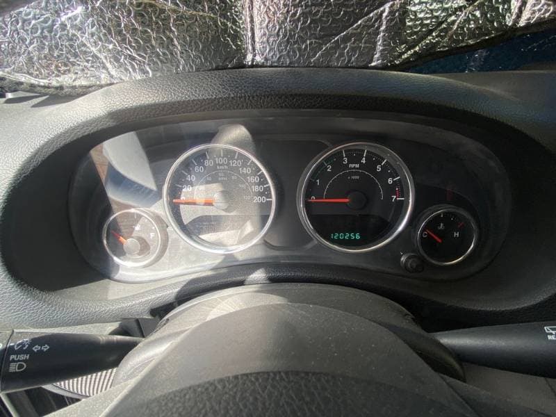 2013 Jeep Wrangler thumbnail 4