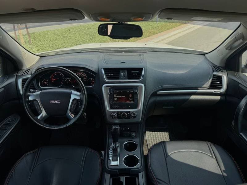 2016 GMC Acadia thumbnail 3