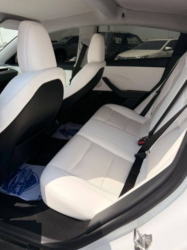 2024 Tesla Model 3 thumbnail 5