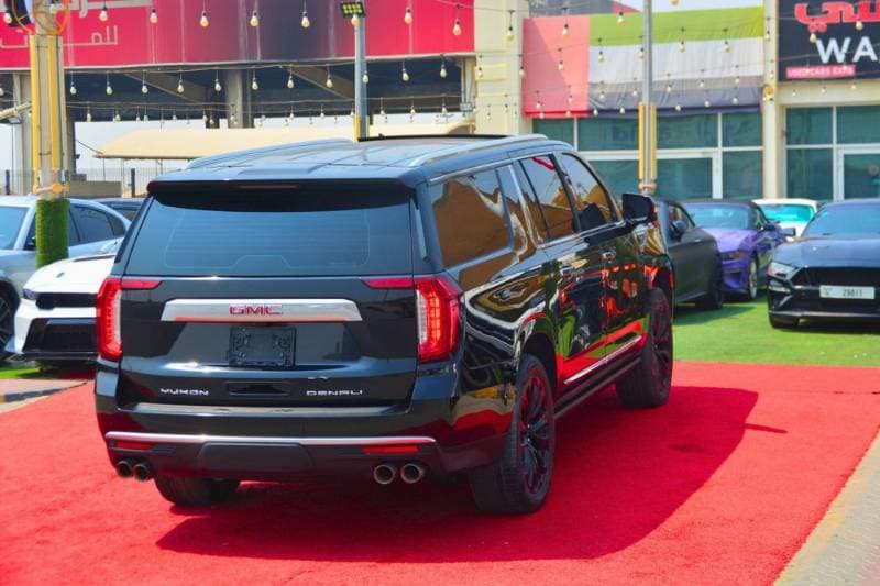 2024 GMC Yukon XL thumbnail 5