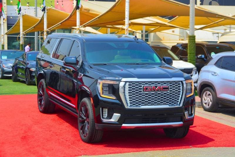 2024 GMC Yukon XL thumbnail 2