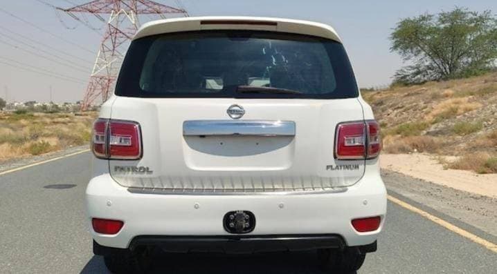 2014 Nissan Patrol thumbnail 2