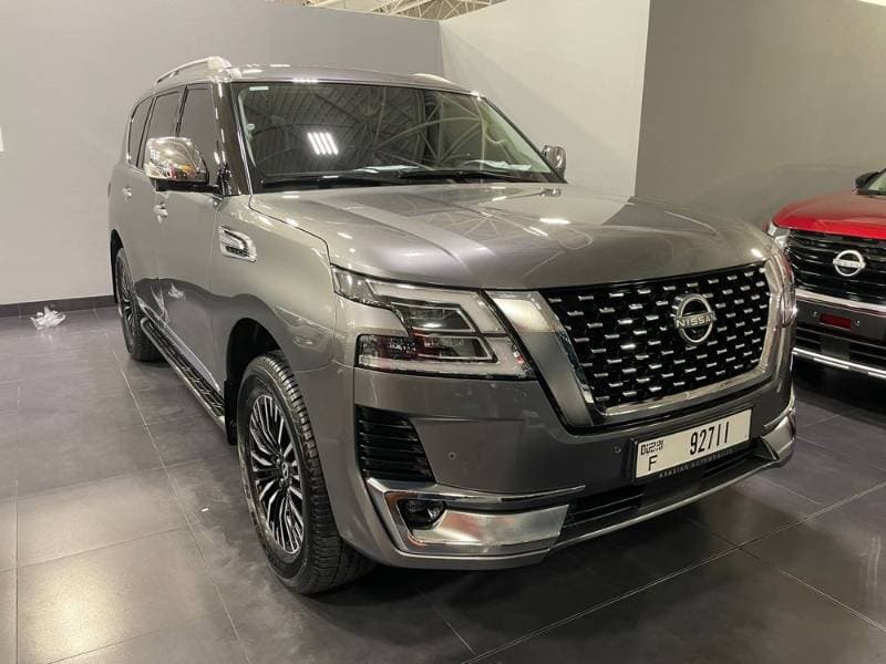 2023 Nissan Patrol thumbnail 5
