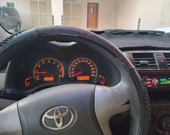 2009 Toyota Corolla thumbnail 5
