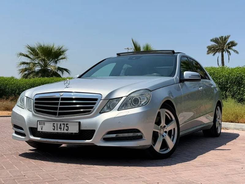 2013 Mercedes-Benz E-Class thumbnail 3