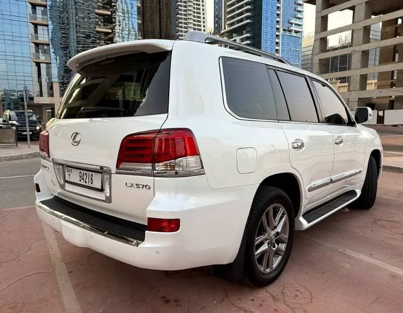 2014 Lexus LX 570