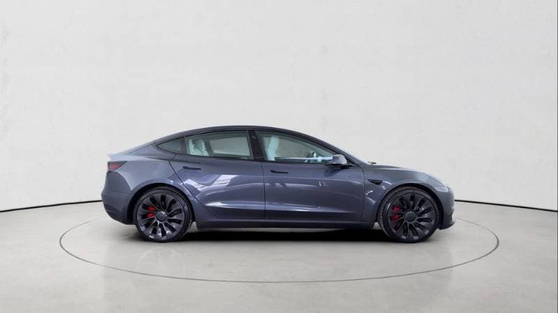 2023 Tesla Model 3 thumbnail 3