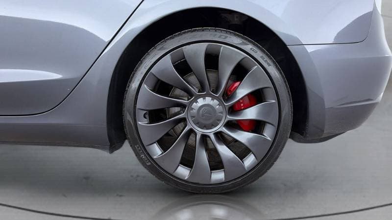 2023 Tesla Model 3 thumbnail 9