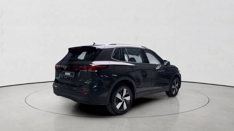 2026 Volkswagen Tiguan thumbnail 7