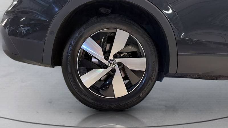 2026 Volkswagen Tiguan thumbnail 10