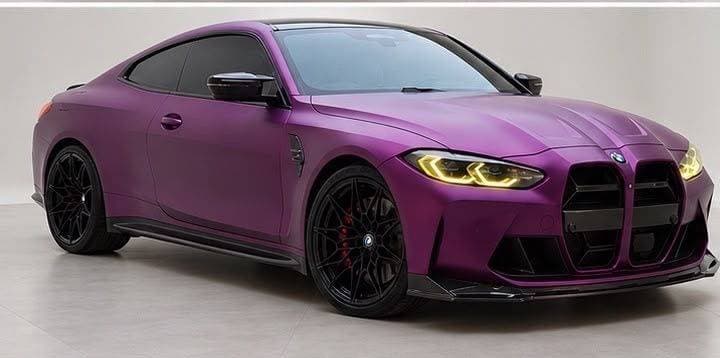 2023 BMW M4 Coupe thumbnail 3