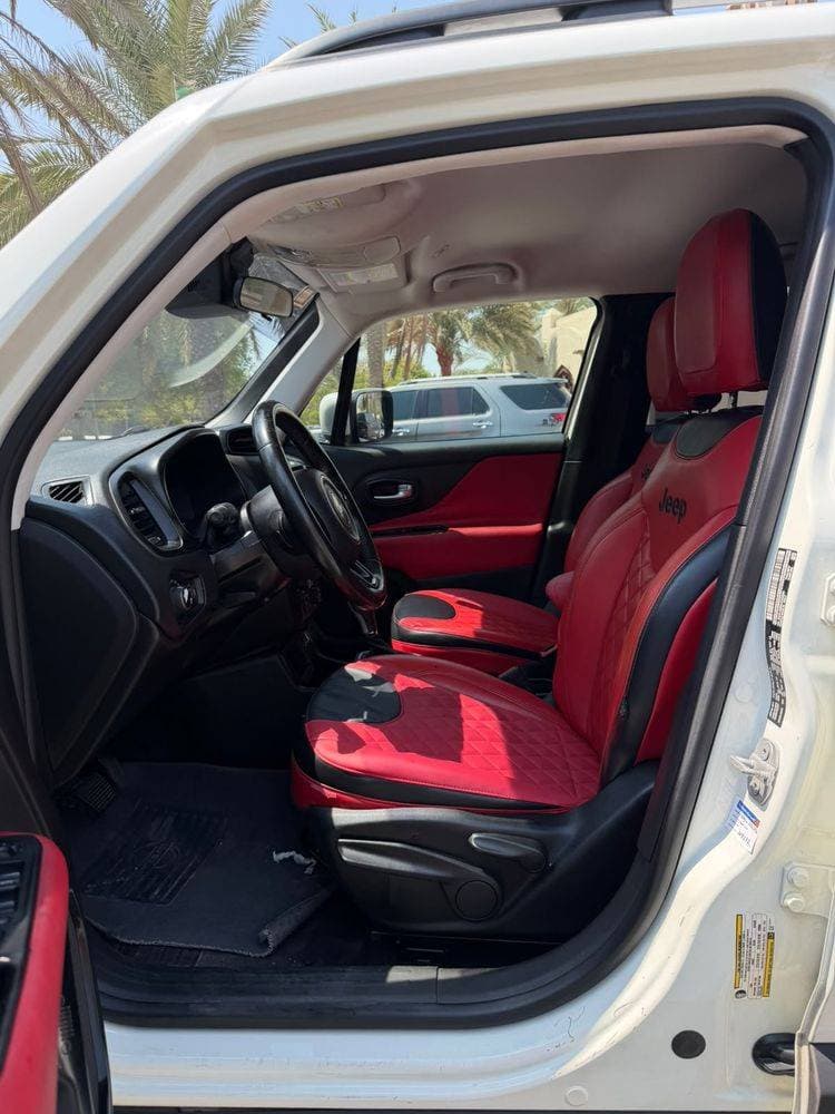 2018 Jeep Renegade thumbnail 8