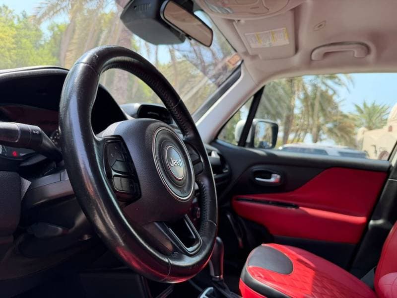 2018 Jeep Renegade thumbnail 6