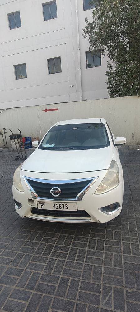 2015 Nissan Sunny thumbnail 2