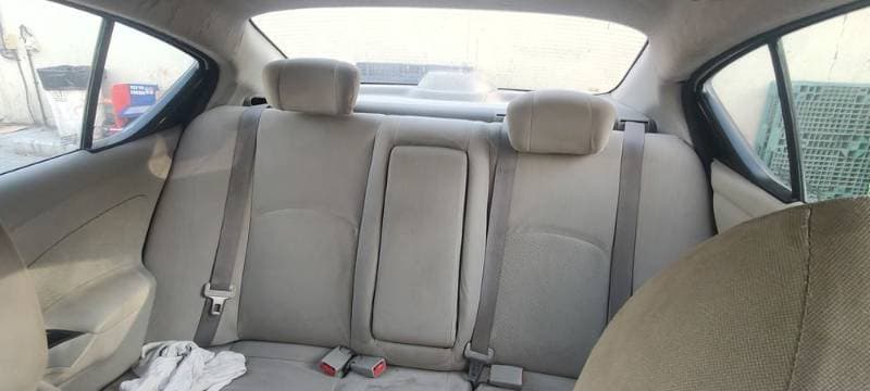 2015 Nissan Sunny thumbnail 4