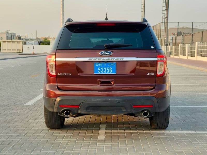 2015 Ford Explorer thumbnail 4