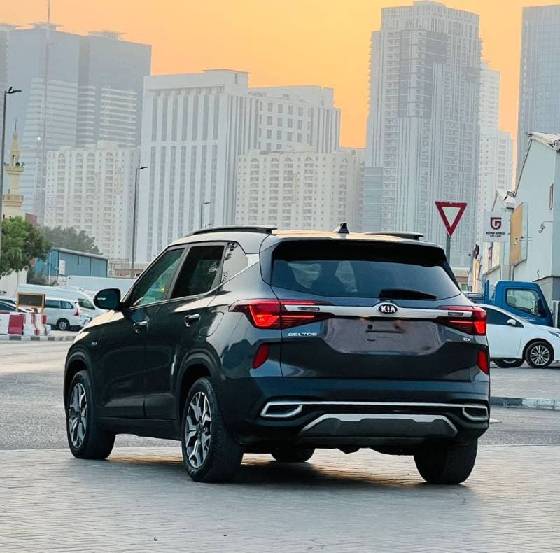 2021 Kia Seltos thumbnail 3