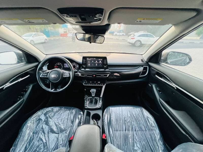 2021 Kia Seltos thumbnail 6