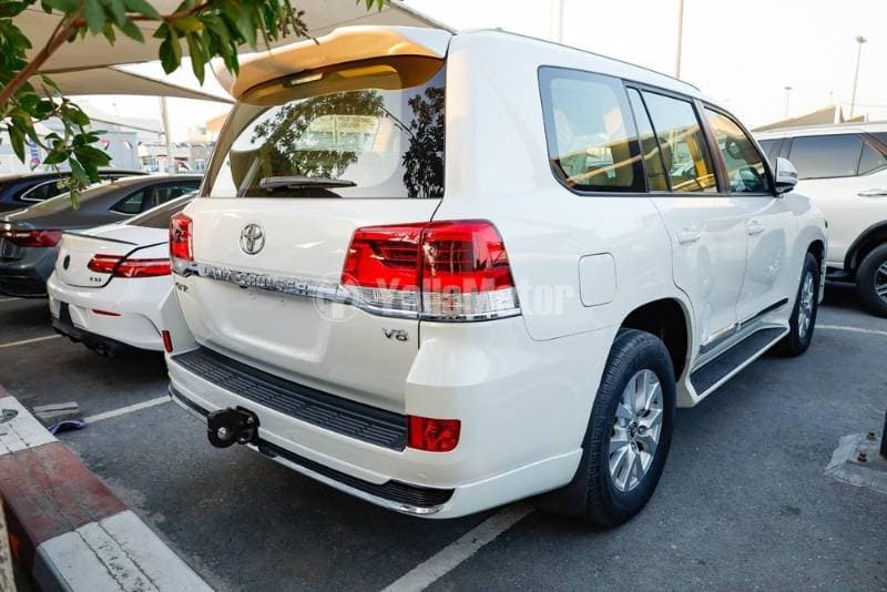 2021 Toyota Land Cruiser thumbnail 3