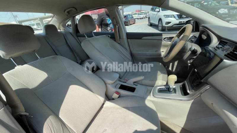 2014 Nissan Sentra thumbnail 5