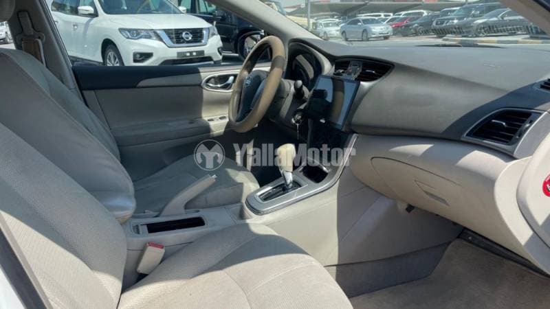 2014 Nissan Sentra thumbnail 7