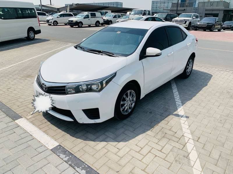 2015 Toyota Corolla thumbnail 6