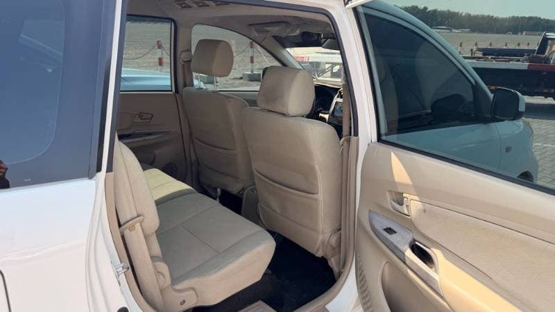 2015 Toyota Avanza thumbnail 10