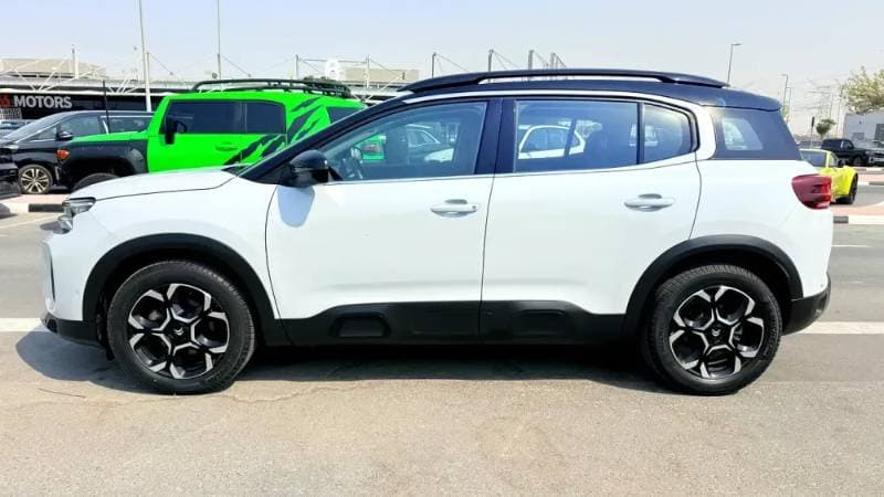 2025 Citroen C5 Aircross thumbnail 8