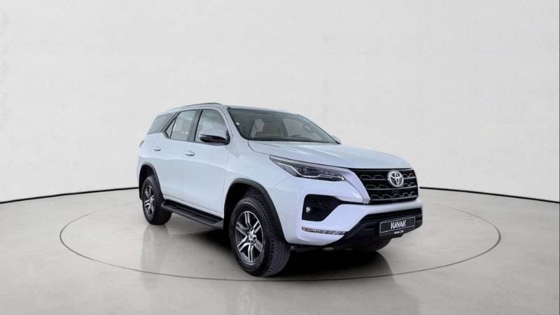 2025 Toyota Fortuner thumbnail 8