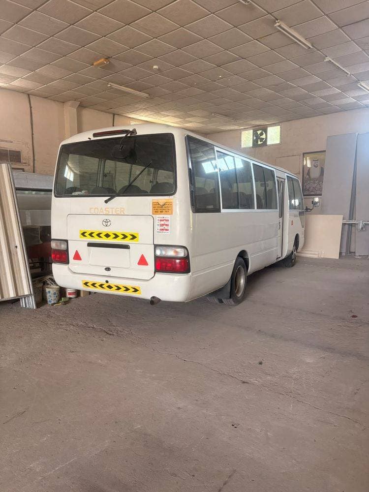 2014 Toyota Coaster thumbnail 4
