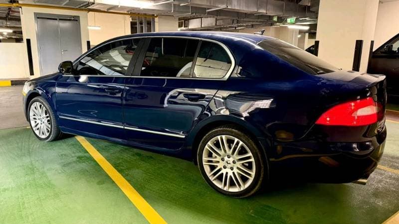 2012 Skoda Superb thumbnail 3