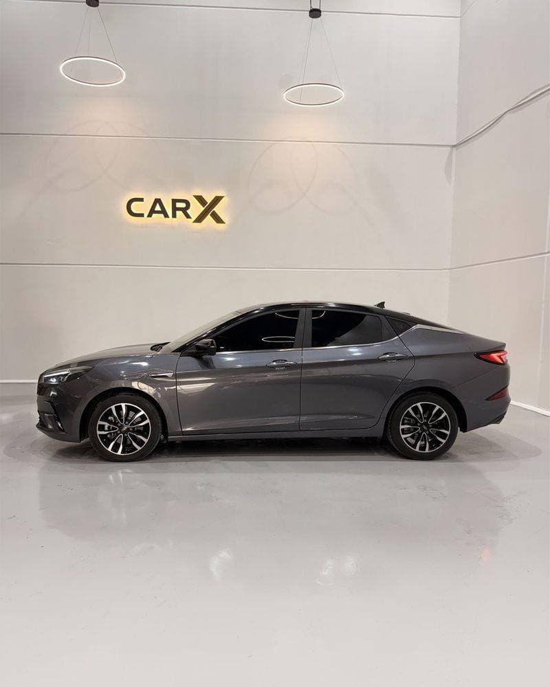 2024 JAC J7 Sportback thumbnail 6