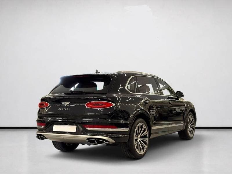 2023 Bentley Bentayga thumbnail 3