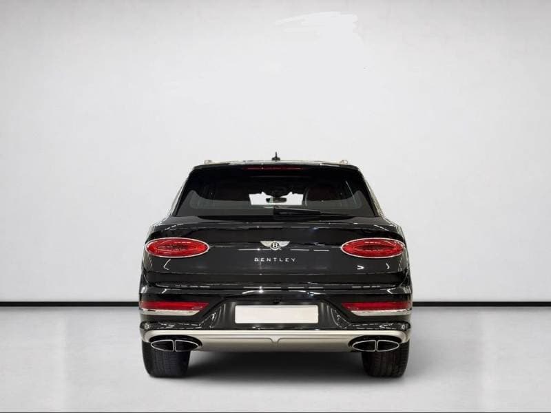 2023 Bentley Bentayga thumbnail 10