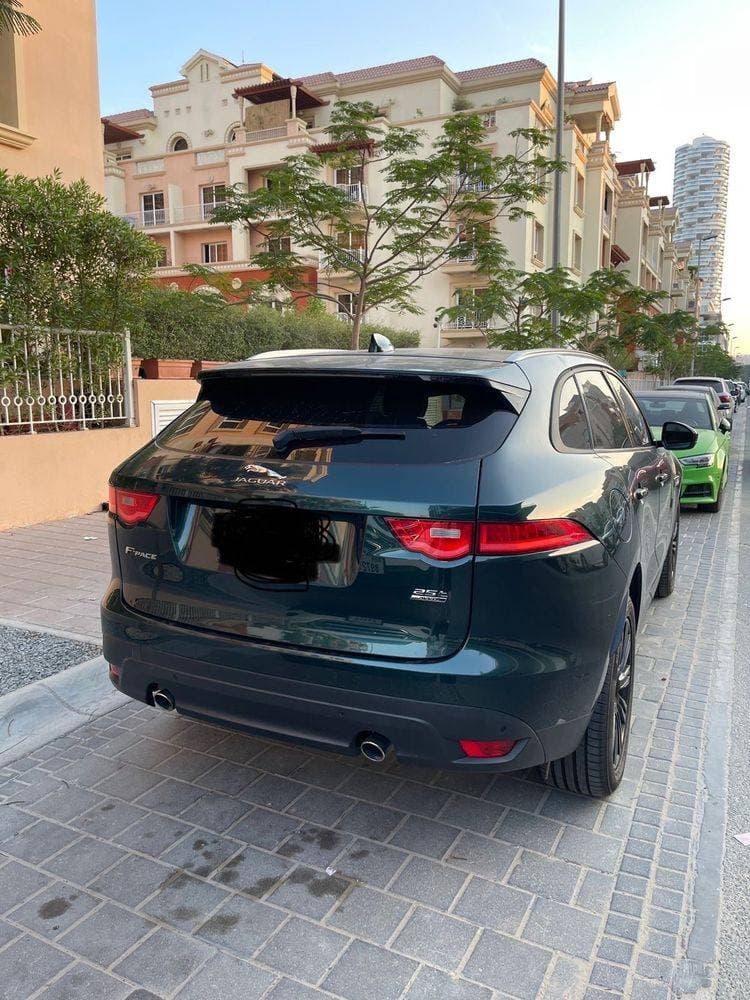 2018 Jaguar F-Pace thumbnail 2