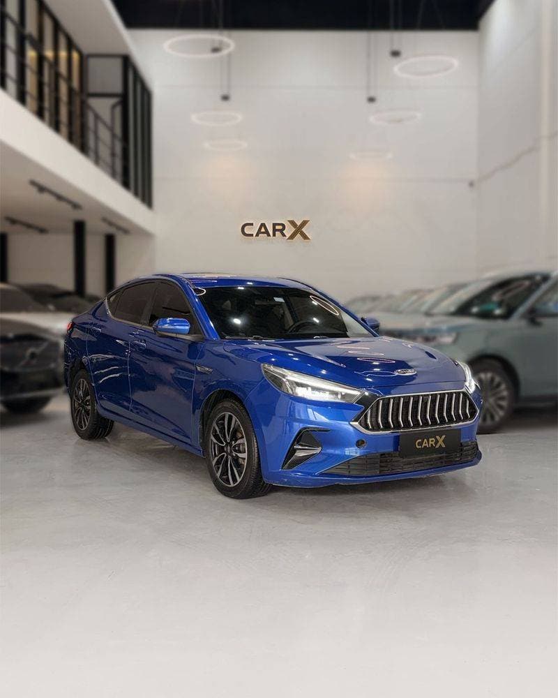 2023 JAC J7 Sportback thumbnail 2