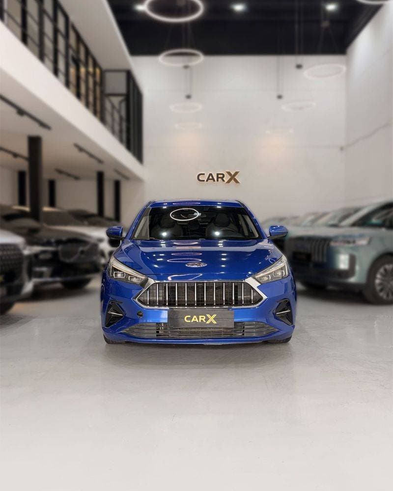 2023 JAC J7 Sportback thumbnail 3