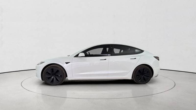 2024 Tesla Model 3 thumbnail 3