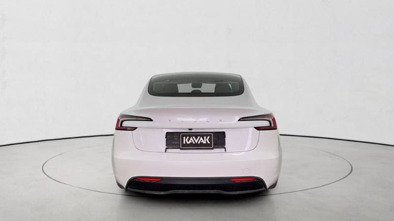 2024 Tesla Model 3 thumbnail 6