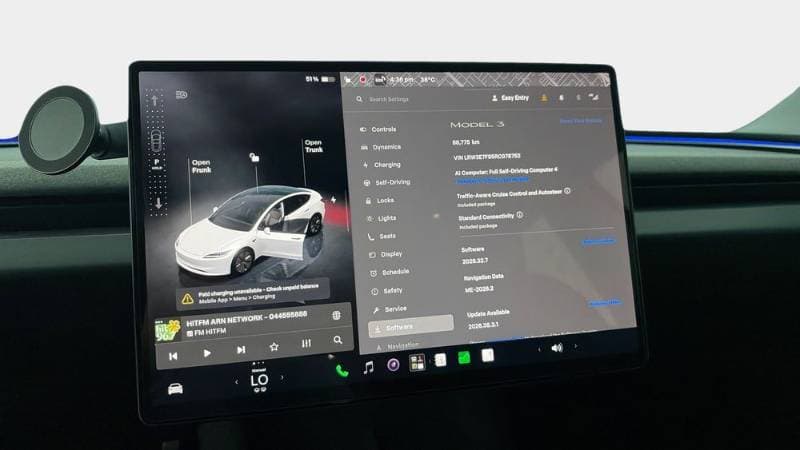 2024 Tesla Model 3 thumbnail 8
