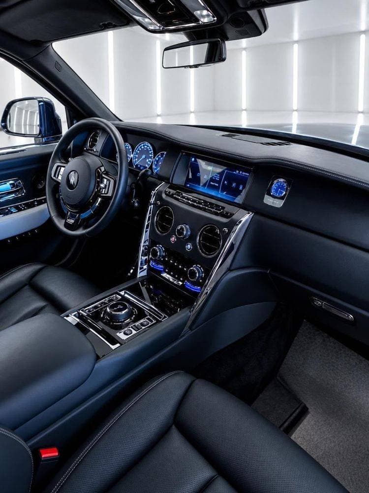 2022 Rolls Royce Cullinan thumbnail 4